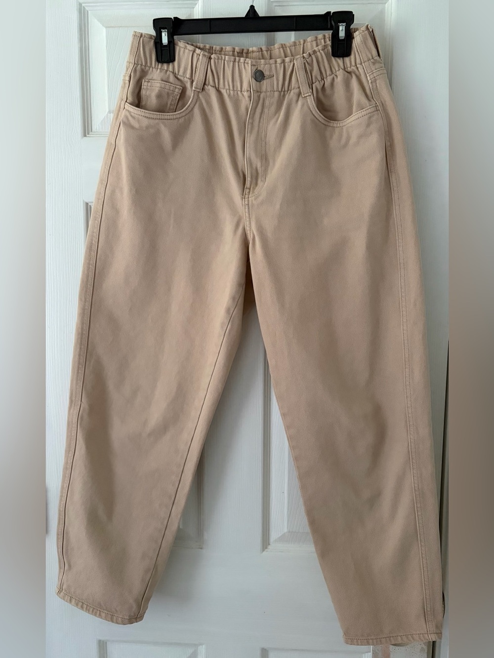 H&M Elastic-Waist Khakis